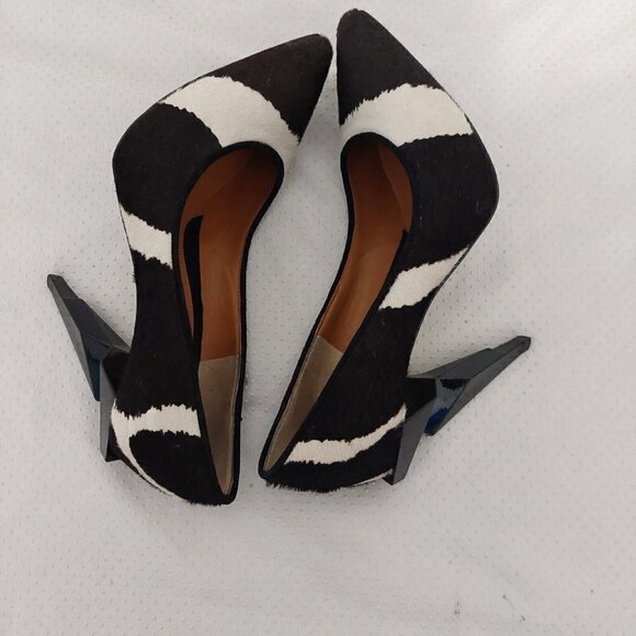 Fendi Italy Brown White Calf-hair Pointed Toe Diamond Cut Heeled Pump Size 36.5 - Picture 6 of 11